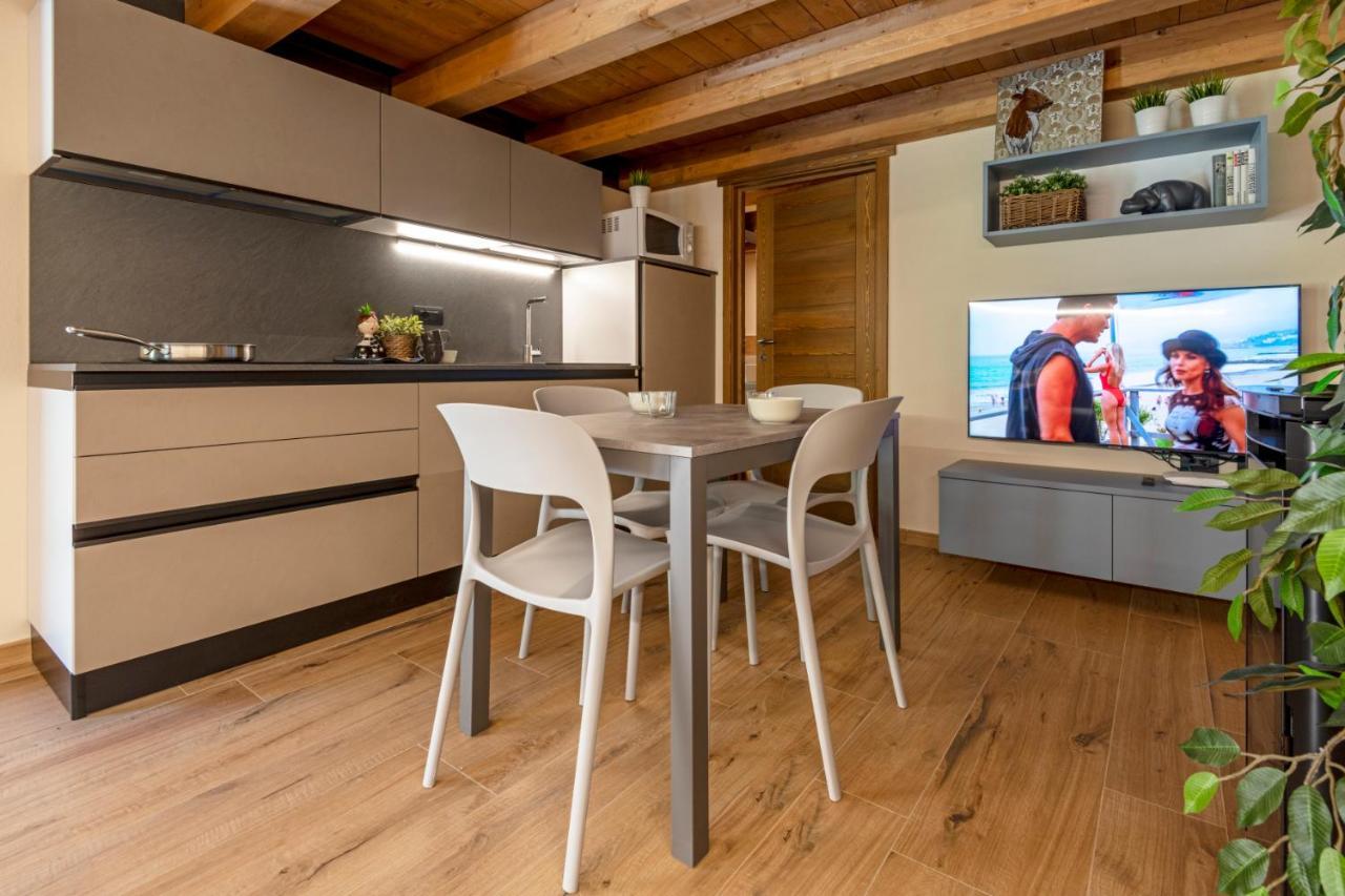 Maison Marcoz - Appartamenti Vacanze Etroubles Esterno foto